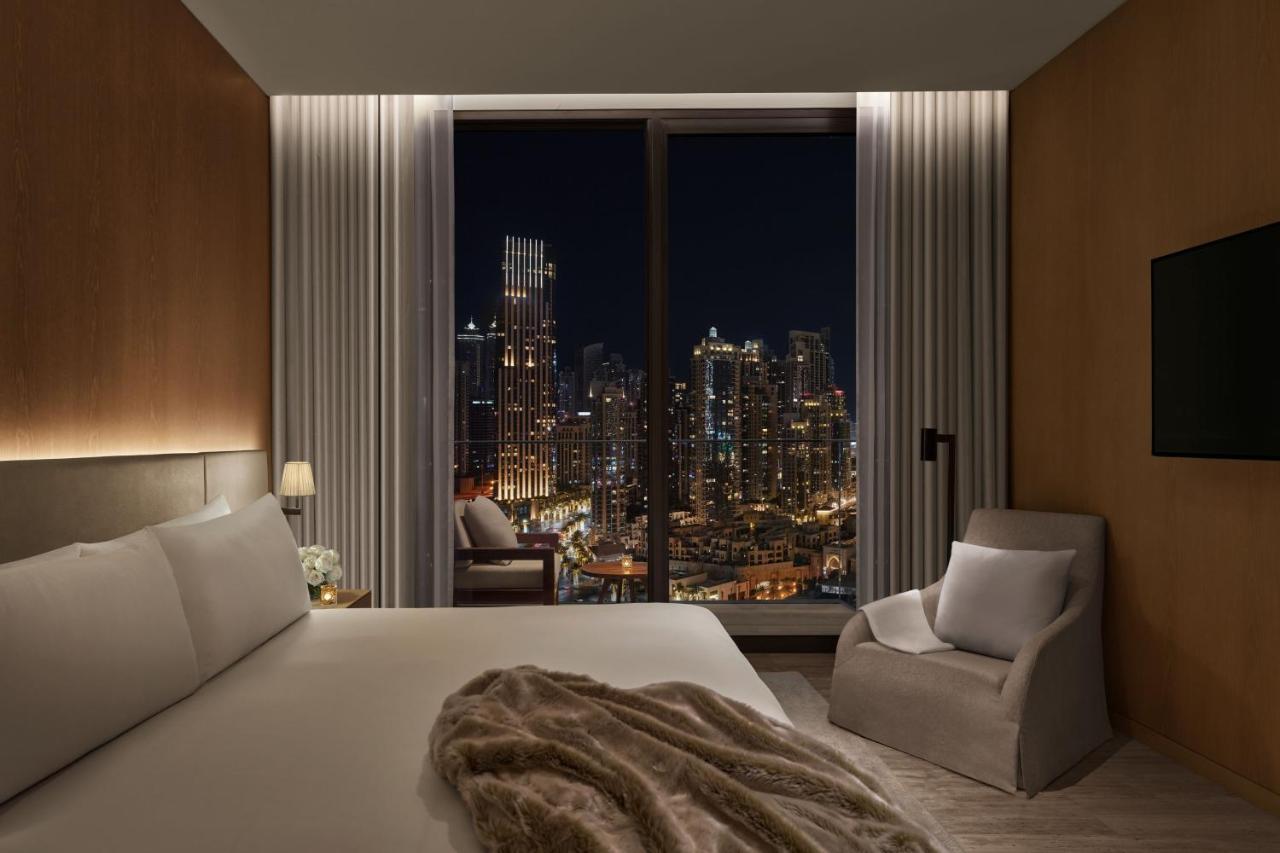 The Dubai Edition Kültér fotó A bedroom